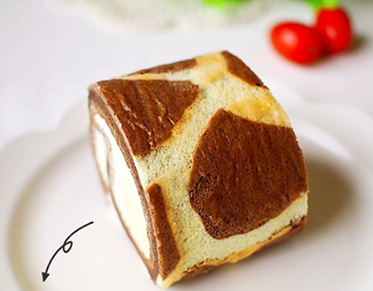 长颈鹿纹蛋糕卷