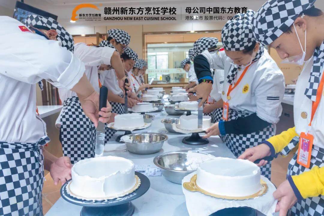 秀技能水平,展学习成果| 赣州新东方西点技能阶段考核精彩回顾!